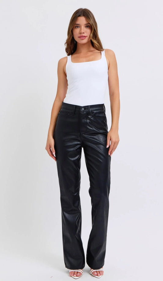 Black, Faux Leather, Pants by Judy Blue. Date Night ready. Dress up witha nice blouse or dress down with a Basic Tee or sweatshirt. Be concert ready with your faavorite Graphic Tee.
Made by Judy Blue
Available in Sizes 0-20