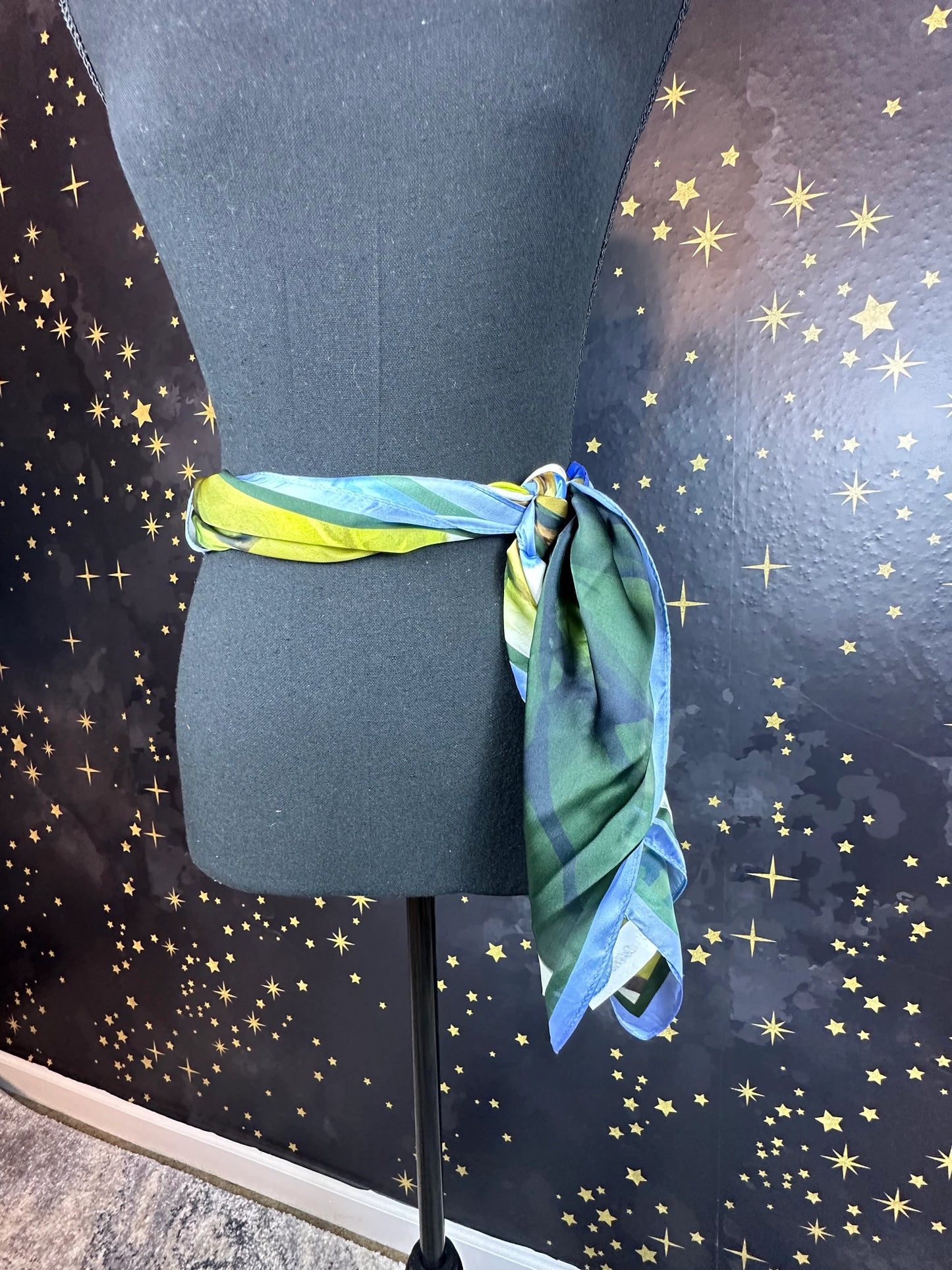 Shades of Blue Wild Rag