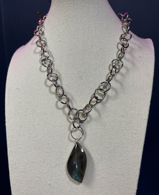 Labradorite 20" Necklace Shine
